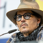 640px-Johnny_Depp-2821