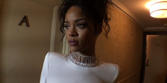 Rihanna Boyu, Kilosu, Göz Rengi ve Vücut Ölçüleri